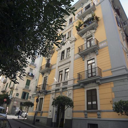 B&B Il Ritratto 萨莱诺 外观 照片